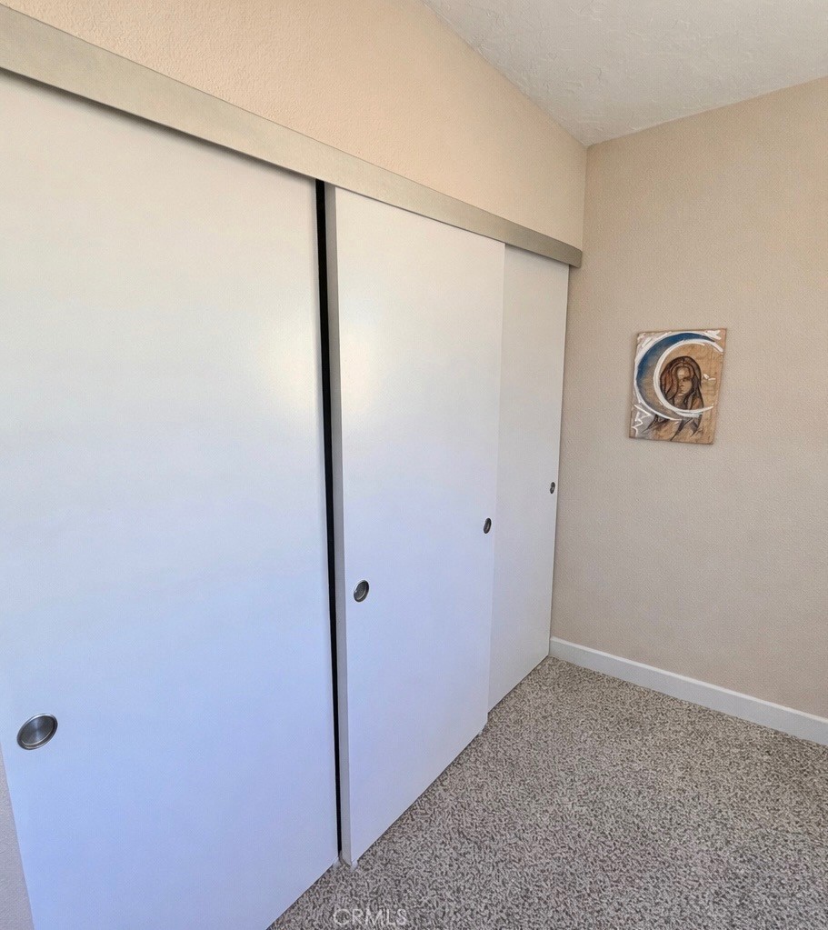 58271 Caliente Street Yucca Valley, CA 92284 - Photo 22 of 38 Closet/ 2nd Bedroom