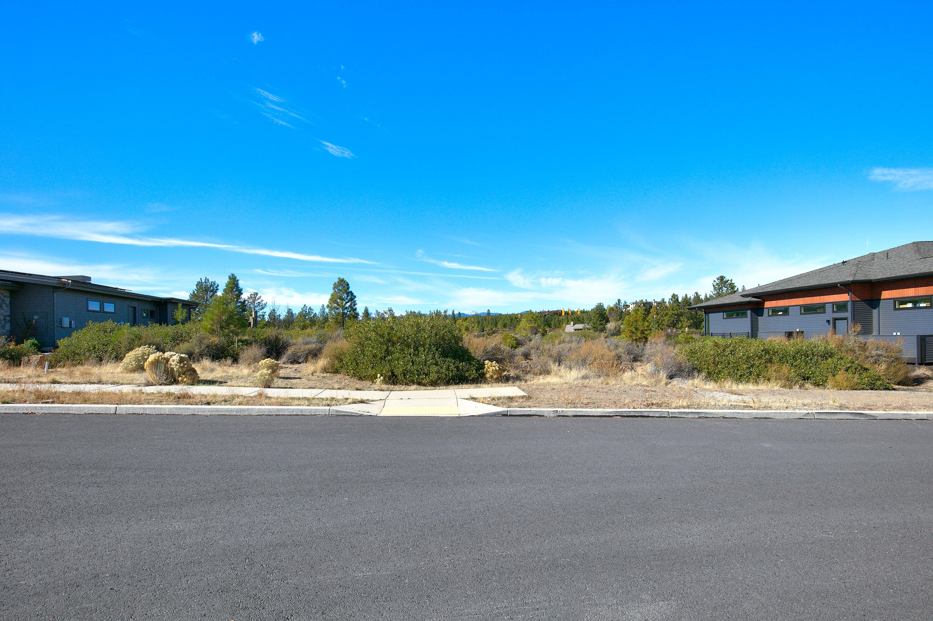 60851 River Rim Drive Bend, OR 97702 - Photo 20 of 32 60851 River Rim Dr._011