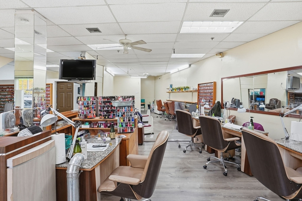 400-412 Neponset Avenue Boston, MA 02122 - Photo 24 of 31 a view of a livingroom with workspace and a window