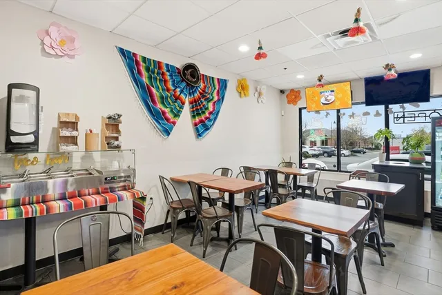 $9,500,000 | 400-412 Neponset Avenue, Boston, MA 02122