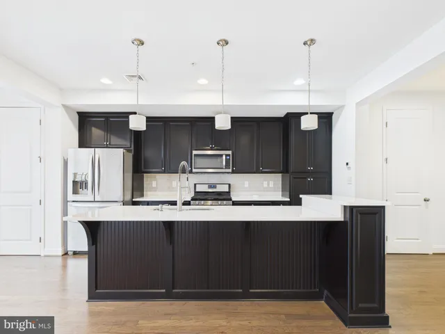 $385,000 | 408 Mayer Place, Lancaster, PA 17601