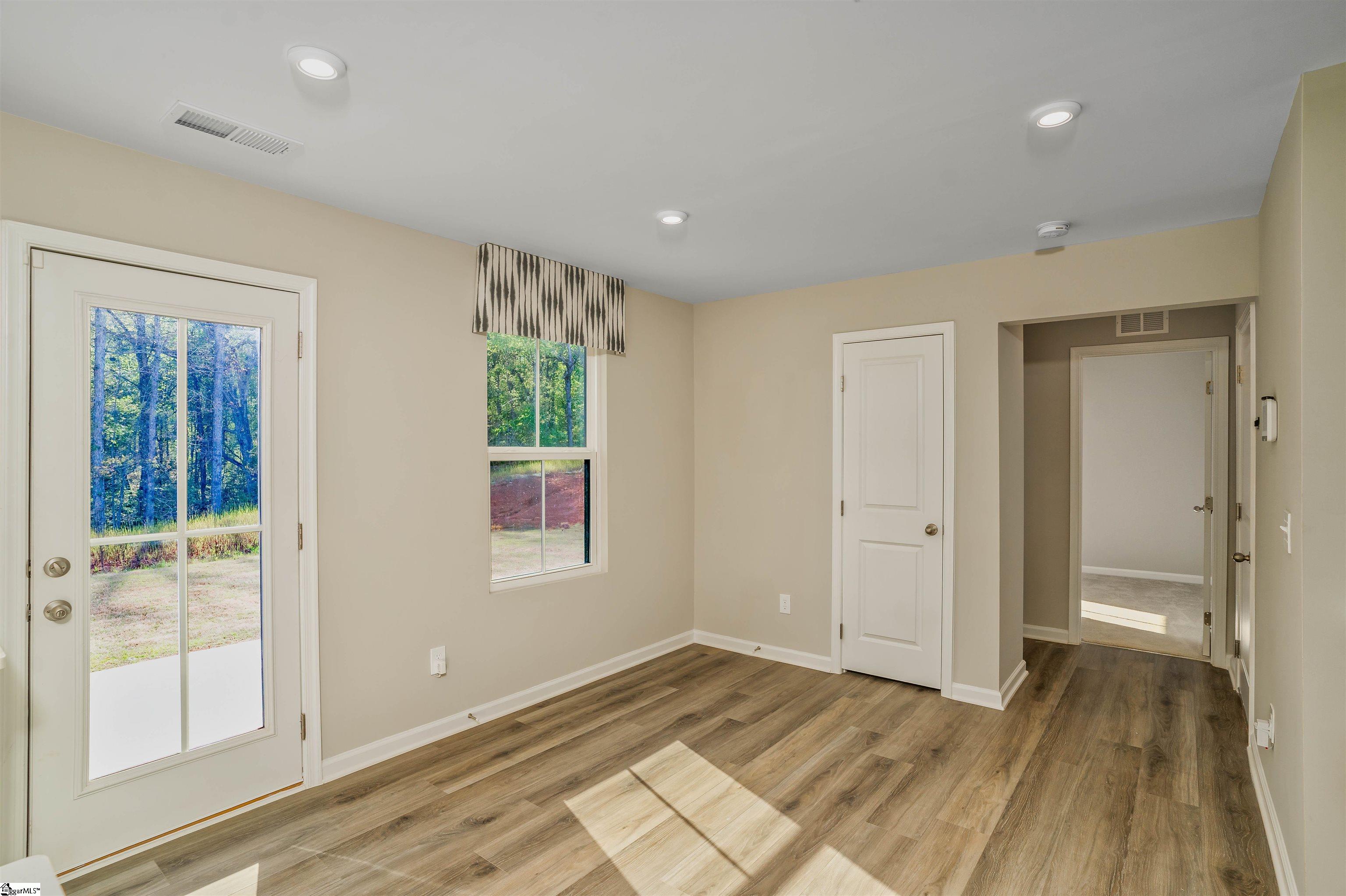 117 Wls Sta Road Seneca, SC 29678 - Photo 12 of 27