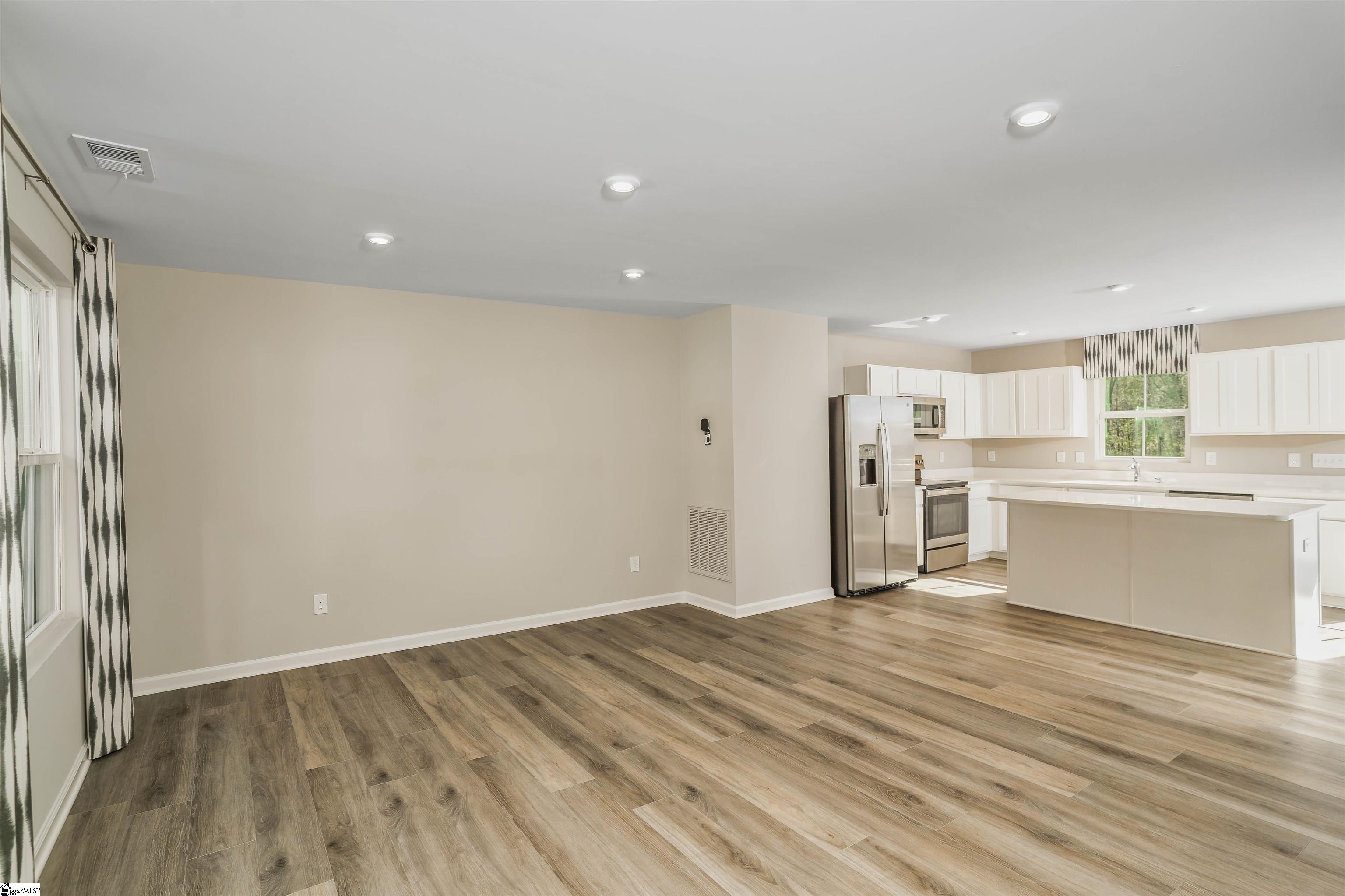 117 Wls Sta Road Seneca, SC 29678 - Photo 8 of 27