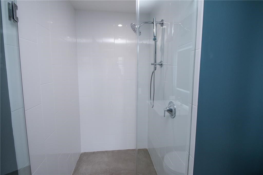 33 Russell Street, Unit 205 Rochester, NY 14607 - Photo 9 of 10
