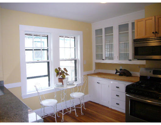 101-103 Hammond Road, Unit 2 Belmont, MA 02478 - Photo 7 of 13 Gallery Image 7