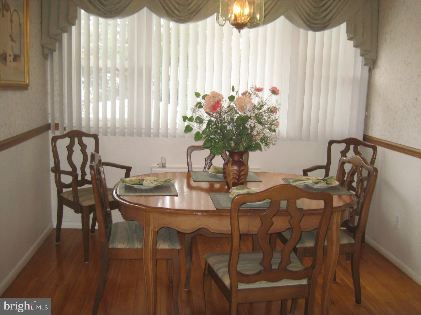 9953 Dungan Road Philadelphia, PA 19115 - Photo 6 of 24 Dining Room