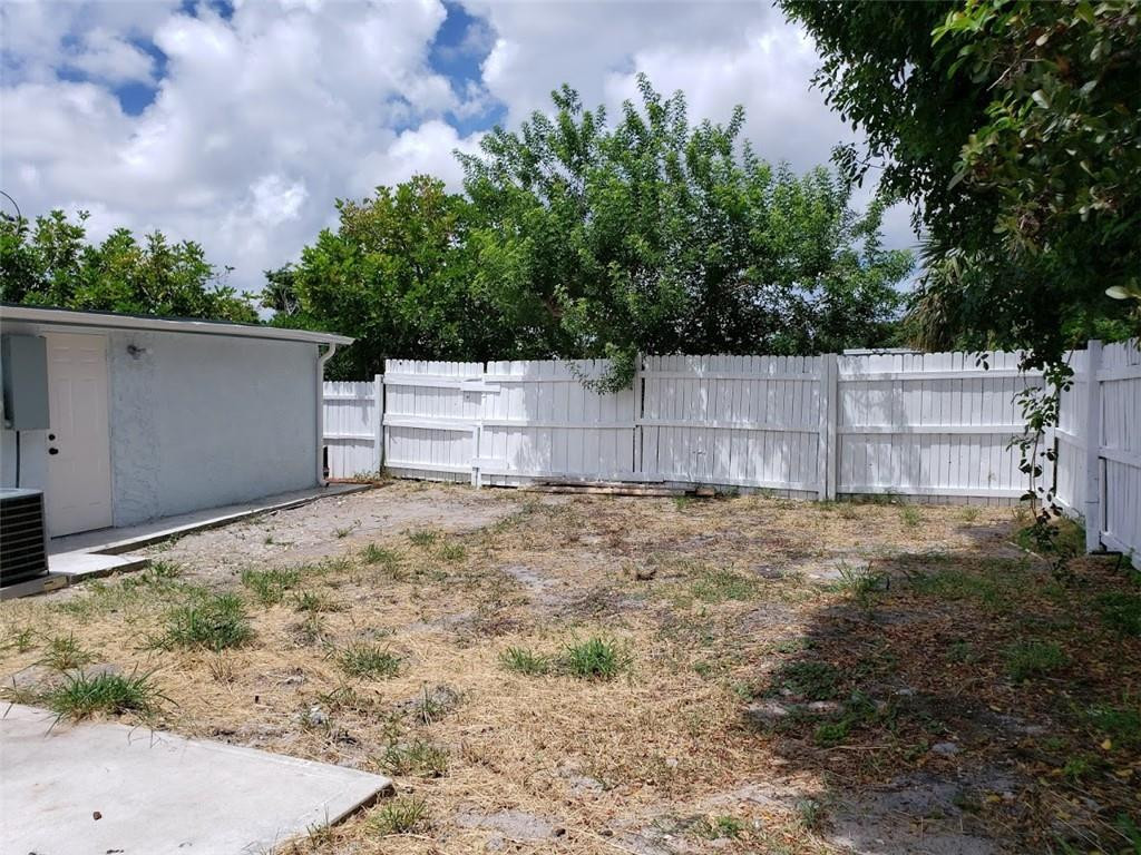 1177 Highview Road Lantana, FL 33462 - Photo 13 of 14 Photo 13