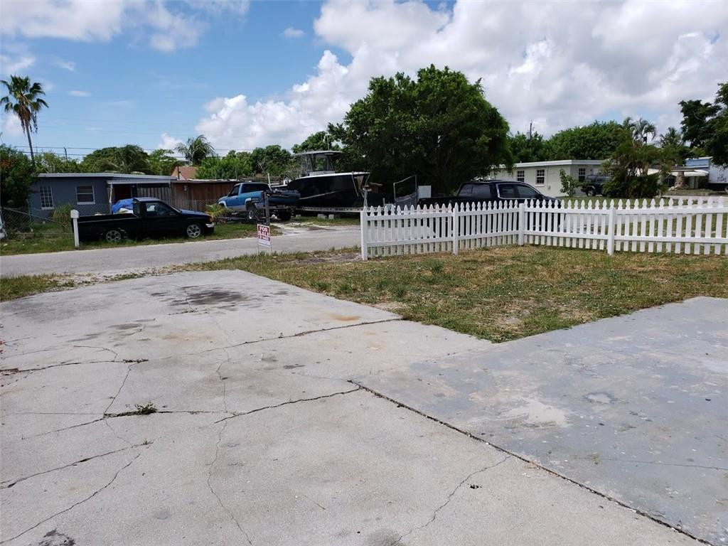 1177 Highview Road Lantana, FL 33462 - Photo 3 of 14 Photo 3