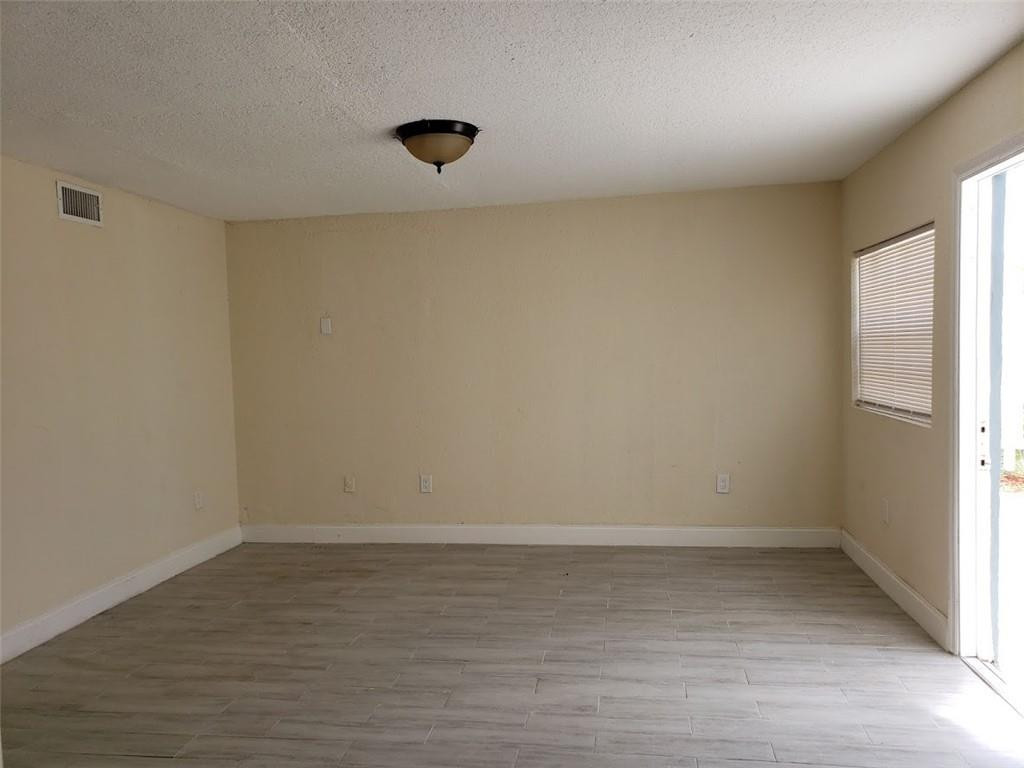 1177 Highview Road Lantana, FL 33462 - Photo 7 of 14 Photo 7