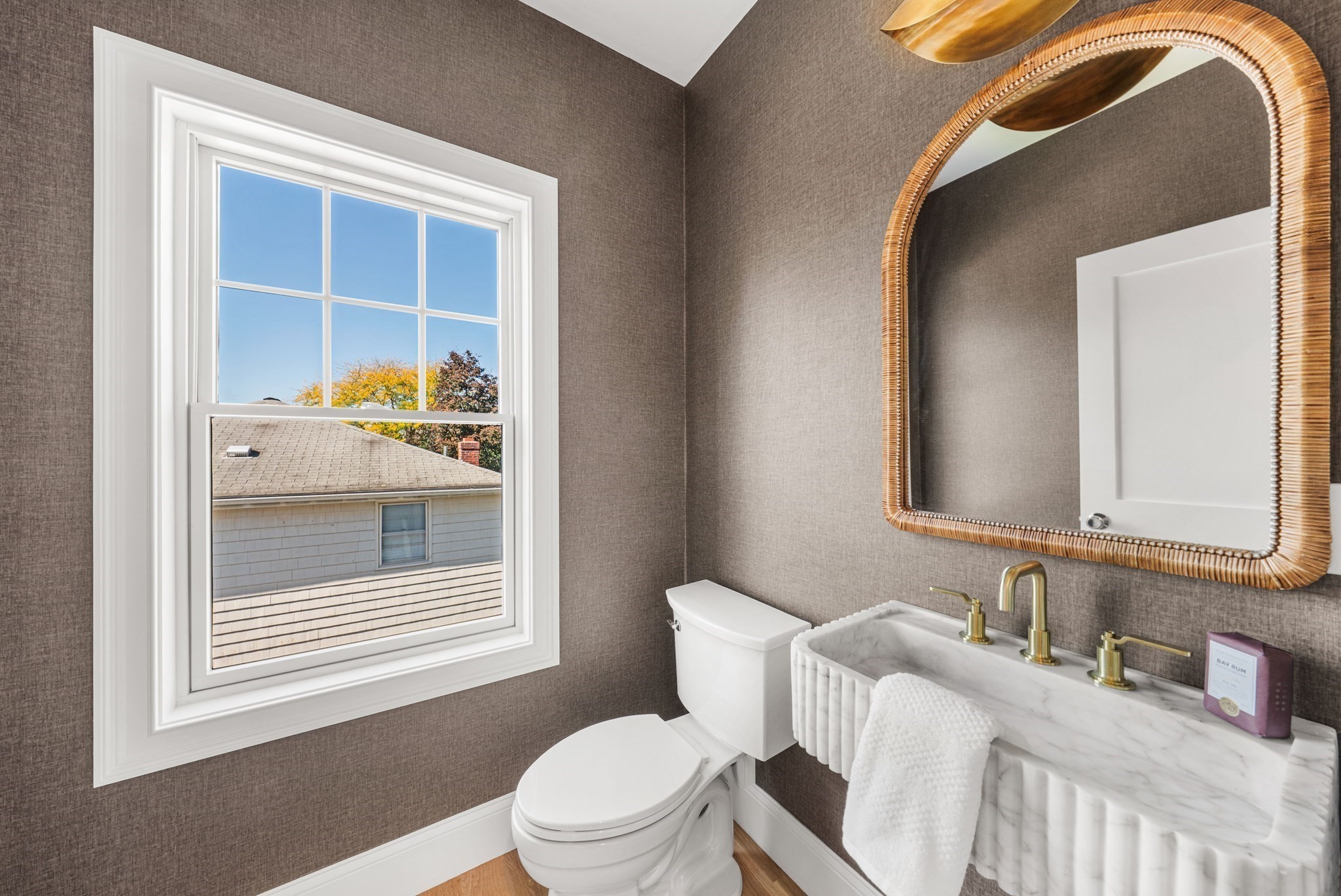 4 Crescent Road, Unit 1 Needham, MA 02494 - Photo 10 of 26 Gallery Image 10