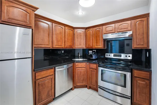 $235,000 | 2150 Sans Souci Boulevard, Unit A1607, North Miami, FL 33181