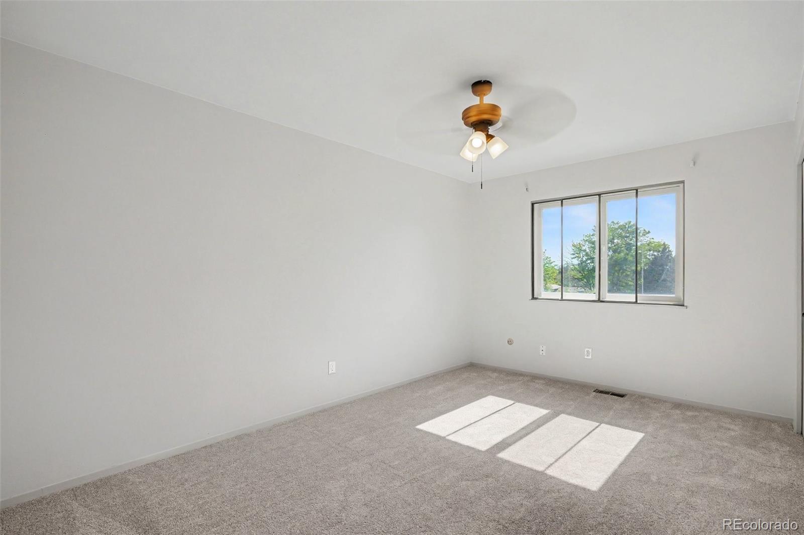 2065 South Rifle Street Aurora, CO 80013 - Photo 20 of 34