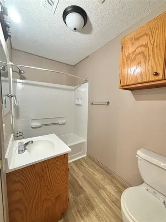 $165,000 | 909 West Elder Street, Colmesneil, TX 75938