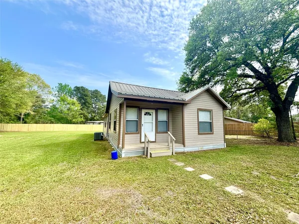 $165,000 | 909 West Elder Street, Colmesneil, TX 75938