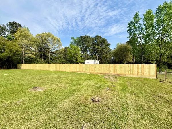 $165,000 | 909 West Elder Street, Colmesneil, TX 75938