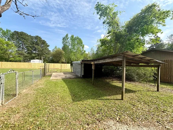 $165,000 | 909 West Elder Street, Colmesneil, TX 75938