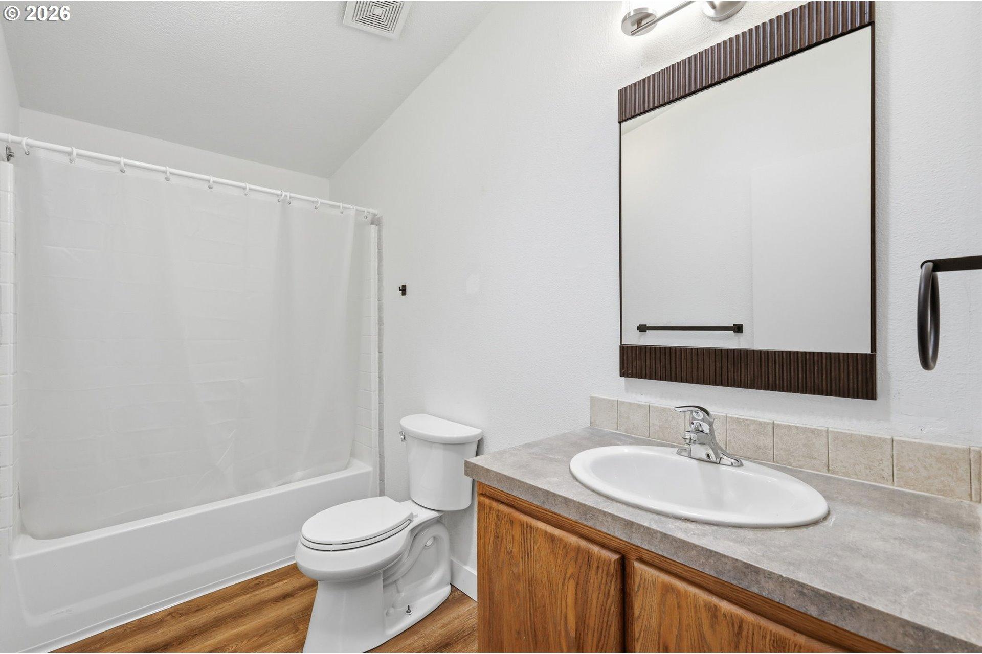 825 19th Street Springfield, OR 97477 - Photo 32 of 44 Gallery Image 32