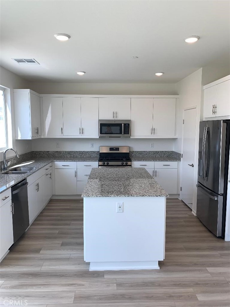 249 Hass Lane Fallbrook, CA 92028 - Photo 6 of 15