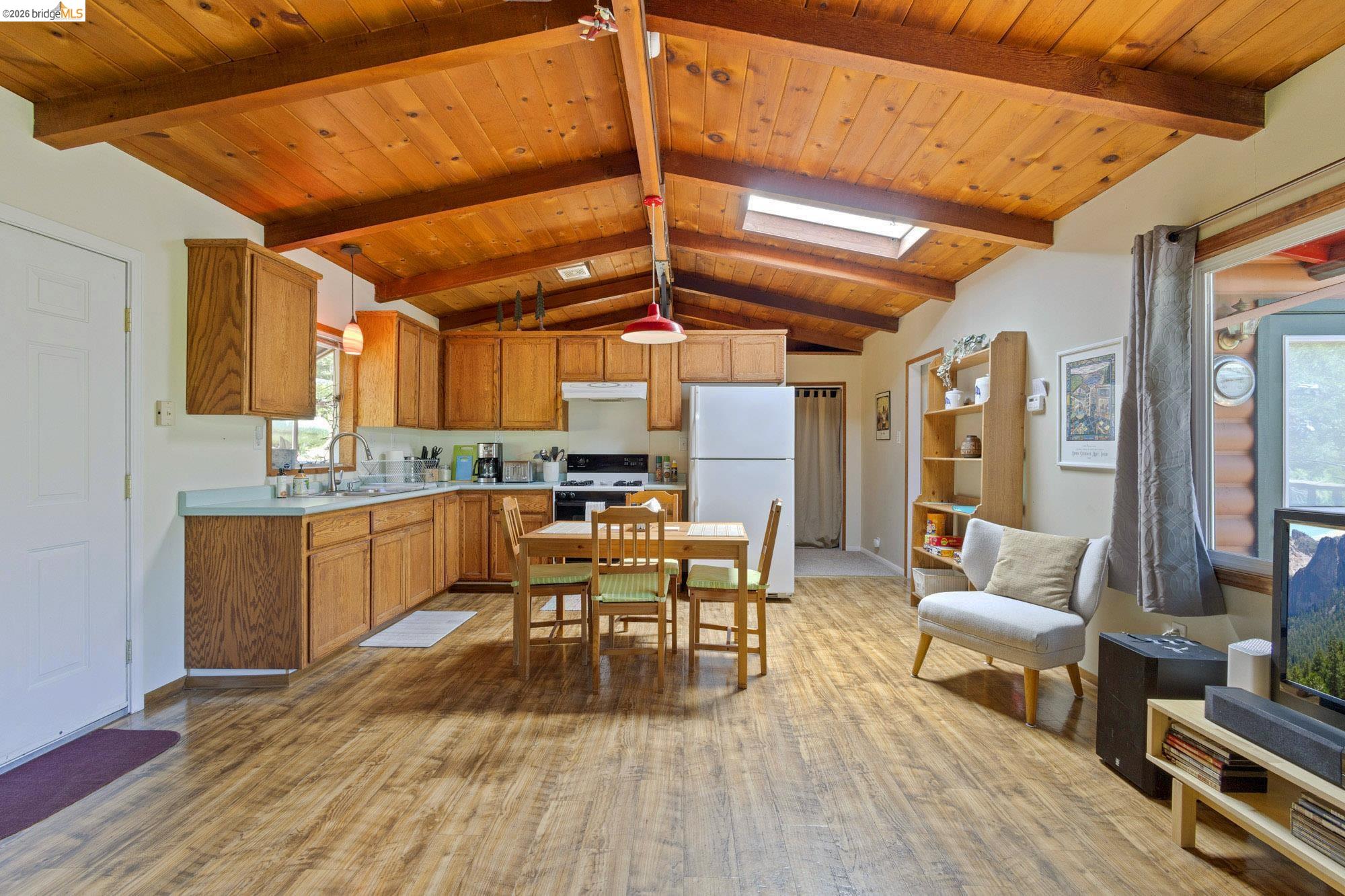 21815 Confidence Road Twain Harte, CA 95383 - Photo 7 of 30 a outdoor space with patio lots of furniture