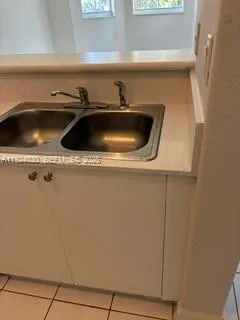 a close view of sink and tap