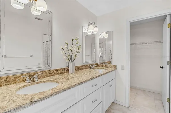 $369,000 | 4717 Peridia Boulevard East, Bradenton, FL 34203