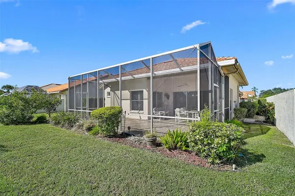 $369,000 | 4717 Peridia Boulevard East, Bradenton, FL 34203