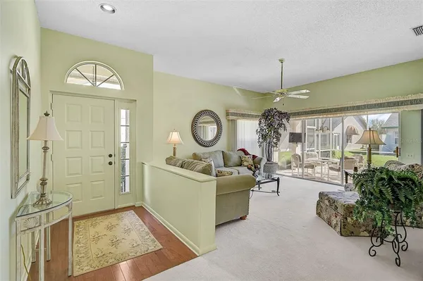 $369,000 | 4717 Peridia Boulevard East, Bradenton, FL 34203