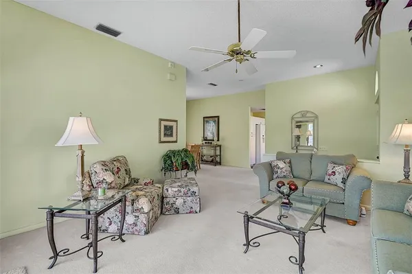 $369,000 | 4717 Peridia Boulevard East, Bradenton, FL 34203