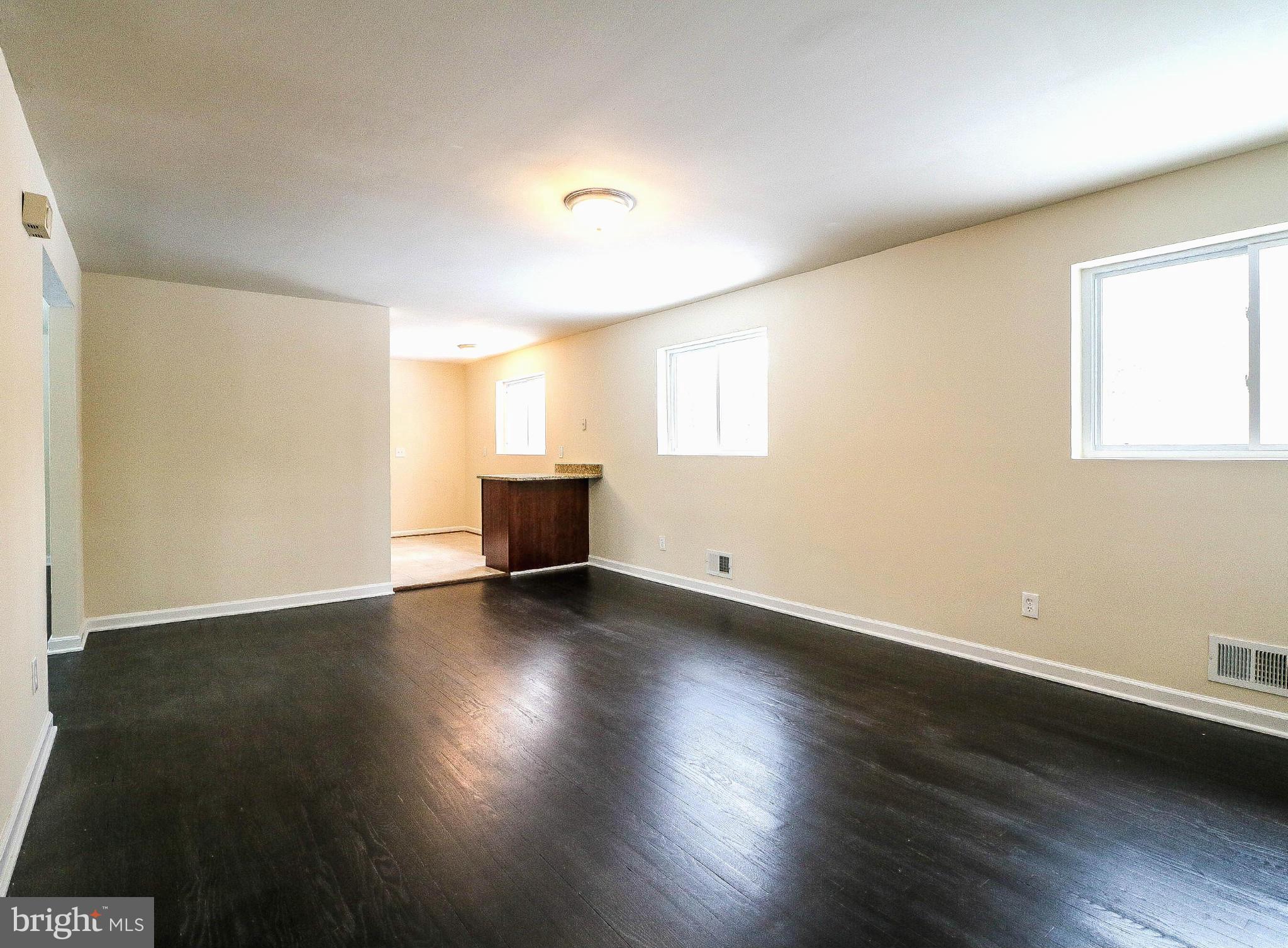 18304 Cabin Road Triangle, VA 22172 - Photo 7 of 30 Kitchen