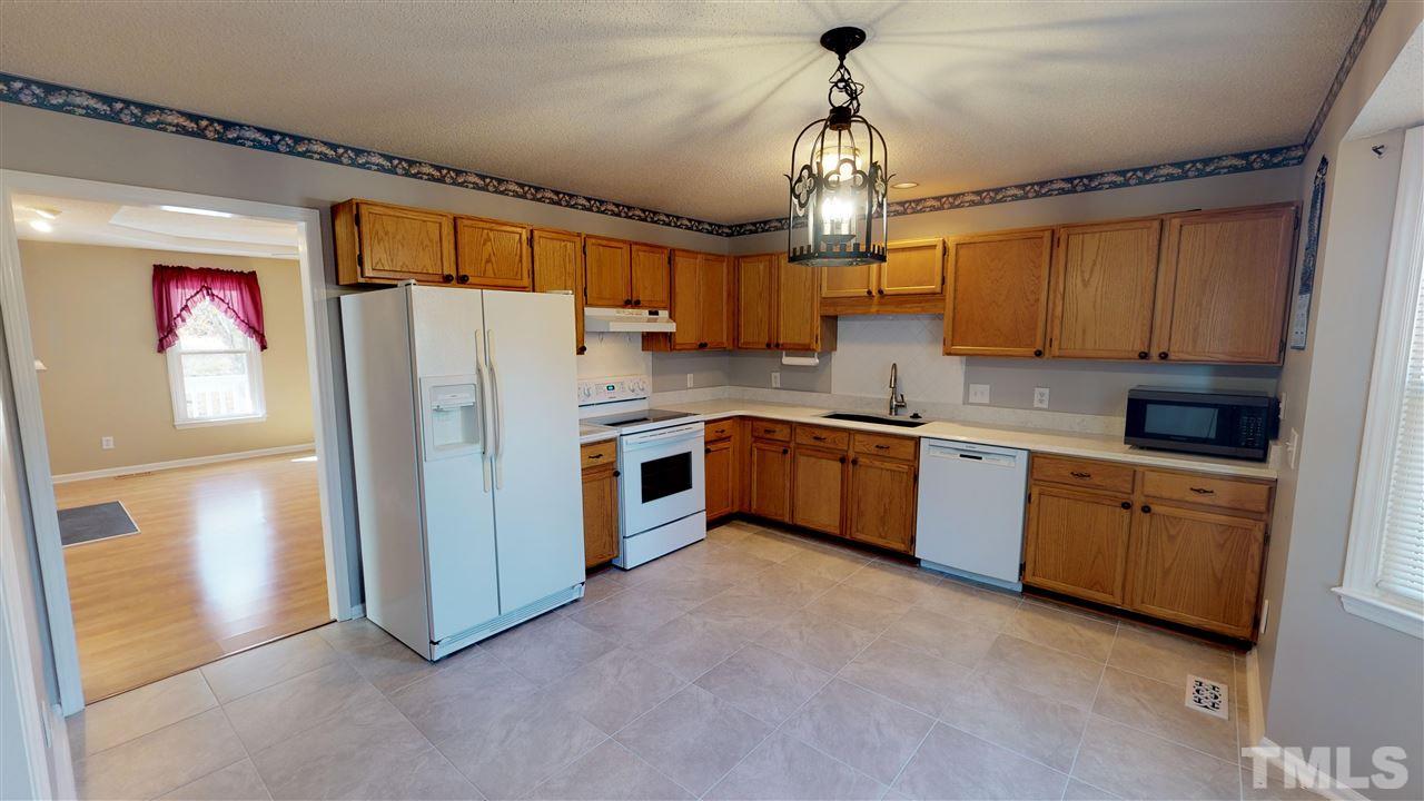 33 Wallace Street Angier, NC 27501 - Photo 10 of 26 Gallery Image 10