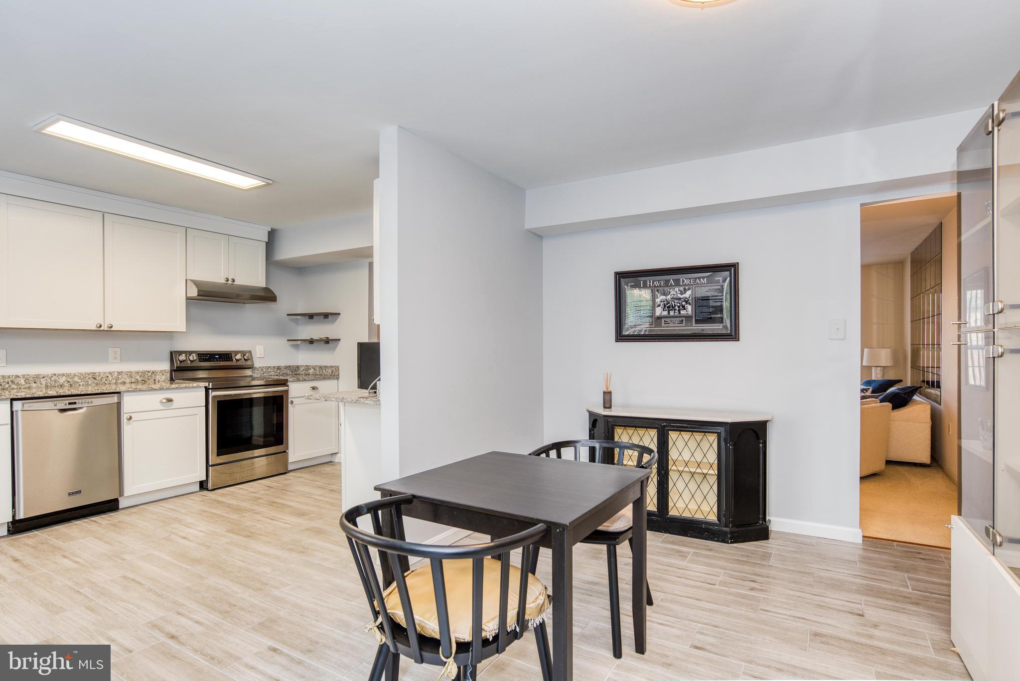 1906 Brightleaf Court Silver Spring, MD 20902 - Photo 12 of 43 Dining/Kitchen
