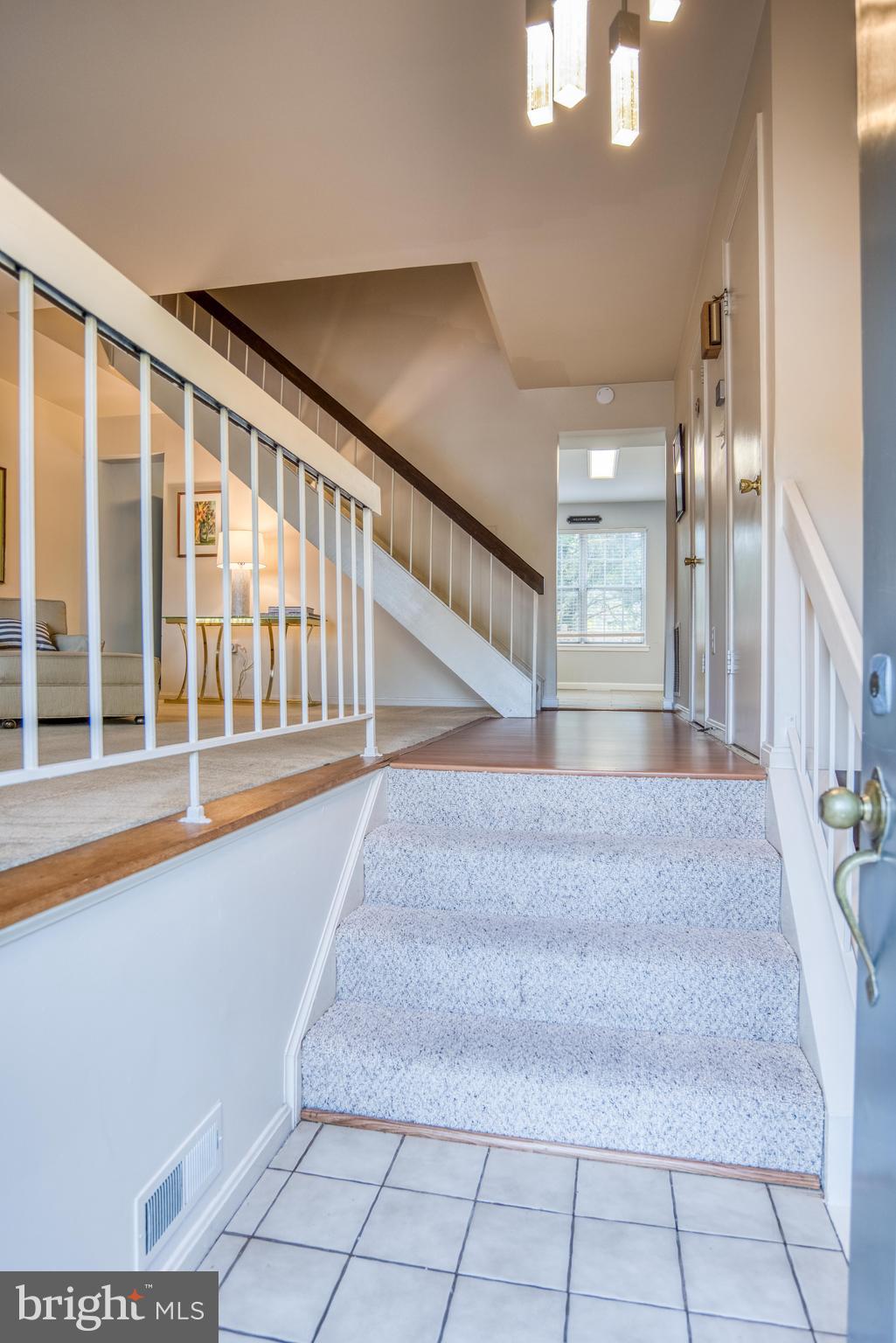 1906 Brightleaf Court Silver Spring, MD 20902 - Photo 5 of 43 Foyer