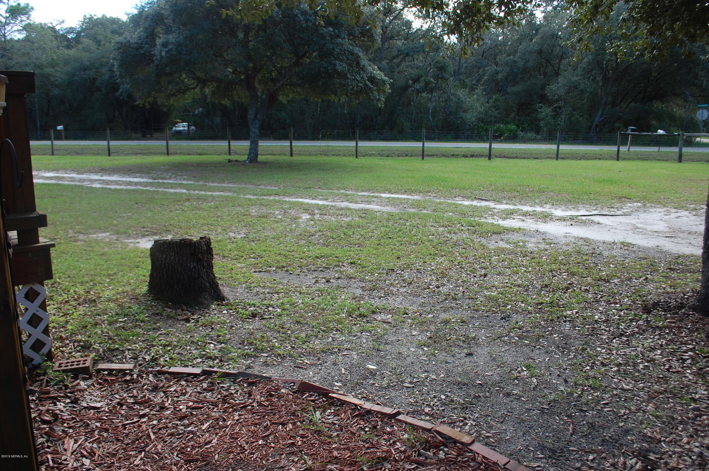 622 Lake Susan Road Hawthorne, FL 32640 - Photo 41 of 50 a view of a field