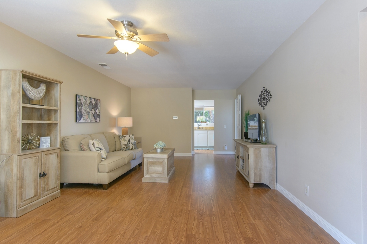 1371 Panorama Ridge Road Oceanside, CA 92056 - Photo 5 of 25