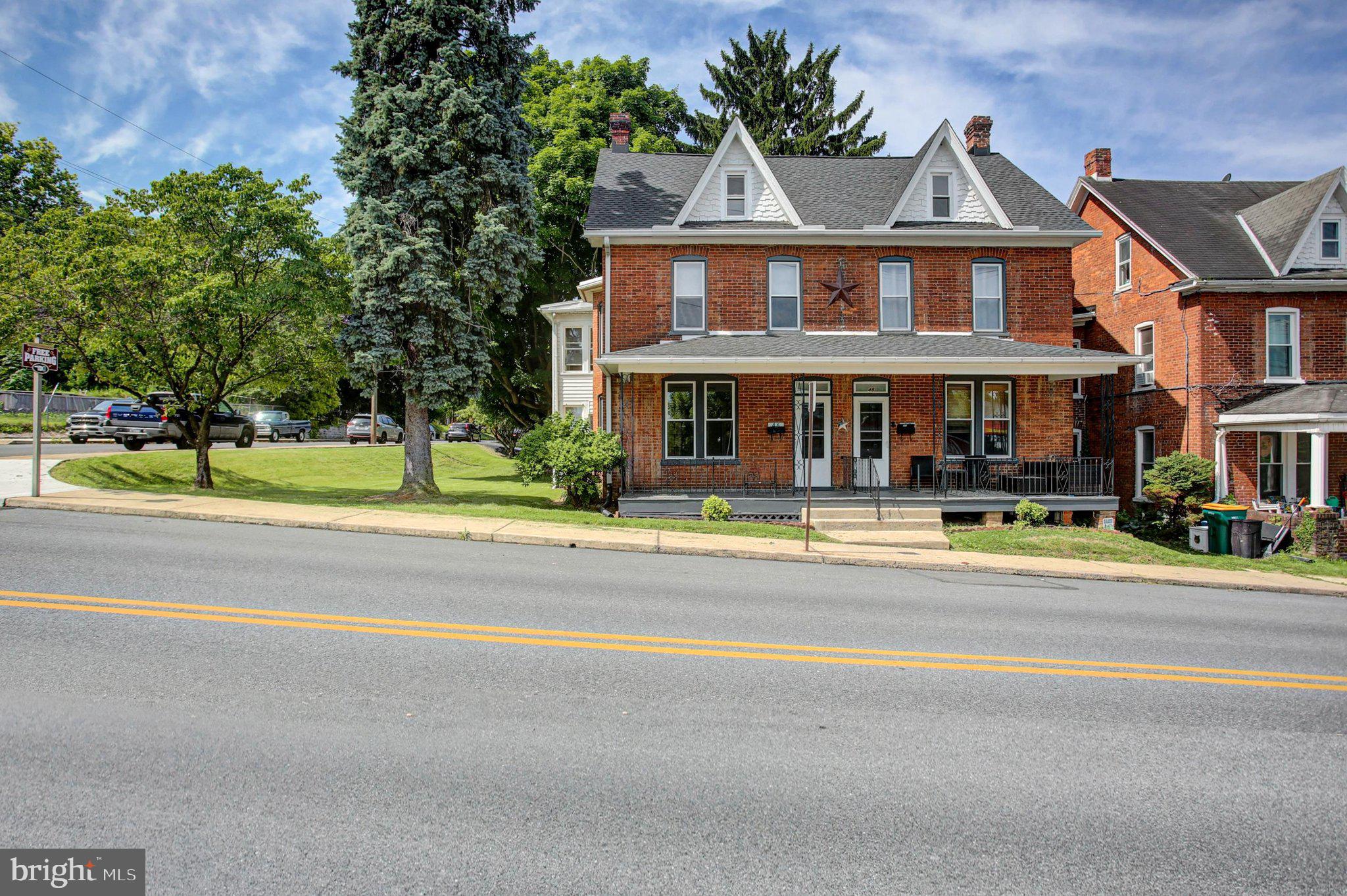 46 West 3rd Street Waynesboro, PA 17268 - Photo 2 of 44