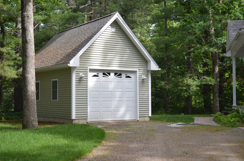 5 Pine Road North Brookfield, MA 01535 - Photo 2 of 24 Gallery Image 2