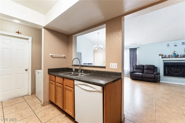 $330,000 | 3647 Elegant Saint Court, Las Vegas, NV 89115