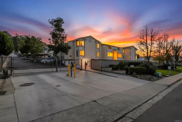$395,000 | 8731 Graves Avenue, Unit 15, Santee, CA 92071