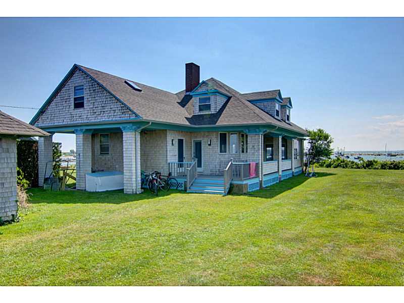 8 Minnesota Road Little Compton, RI 02837 - Photo 12 of 22 Exterior Back.