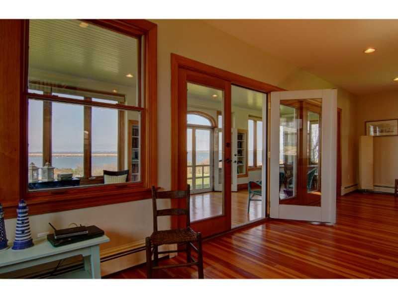 8 Minnesota Road Little Compton, RI 02837 - Photo 5 of 22 Den/Family/Great Room.