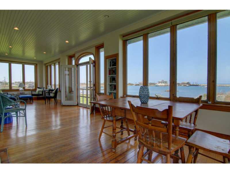 8 Minnesota Road Little Compton, RI 02837 - Photo 6 of 22 Den/Family/Great Room.