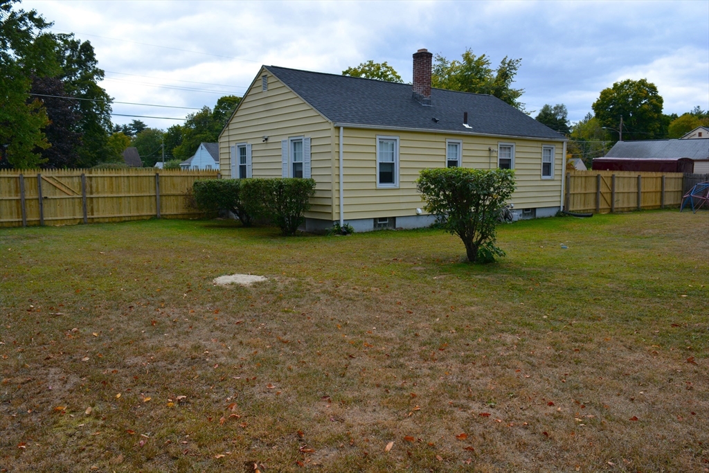 44 Brookside Circle Springfield, MA 01129 - Photo 39 of 42