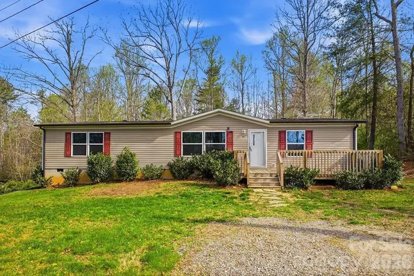 $284,900 | 31 McGee Hl Road, Fairview, NC 28730