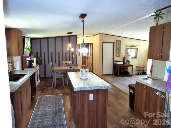 $284,900 | 31 McGee Hl Road, Fairview, NC 28730