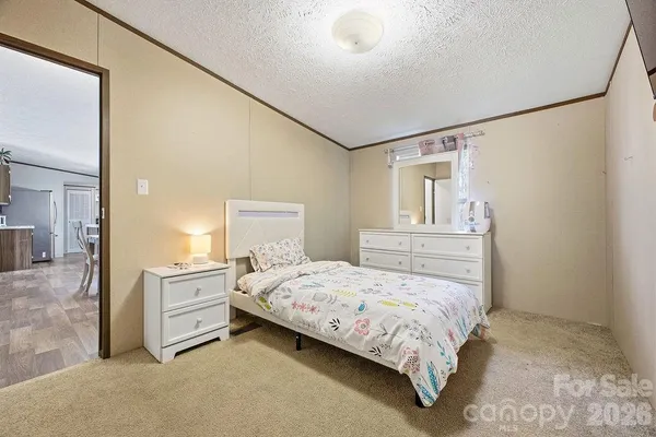 $284,900 | 31 McGee Hl Road, Fairview, NC 28730