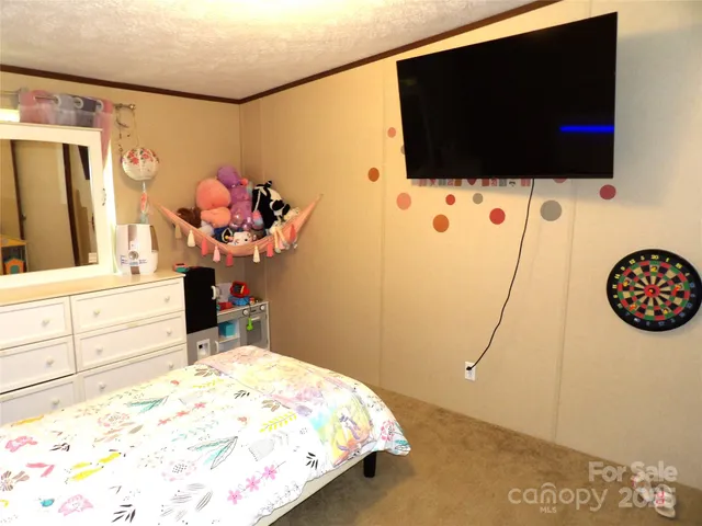 $289,900 | 31 McGee Hl Road, Fairview, NC 28730