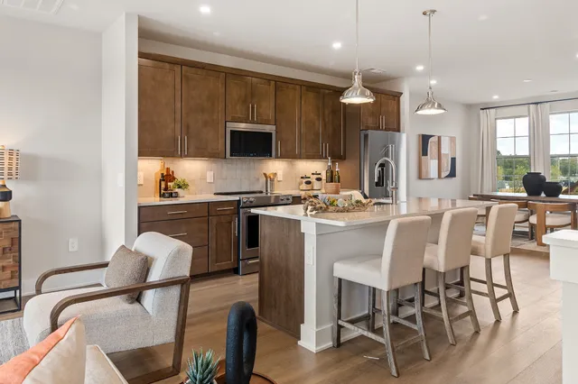 $433,000 | 2615 Wilkinson Pike, Unit 1304, Murfreesboro, TN 37129