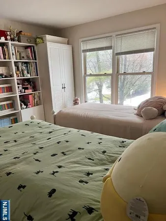 a view of a street view