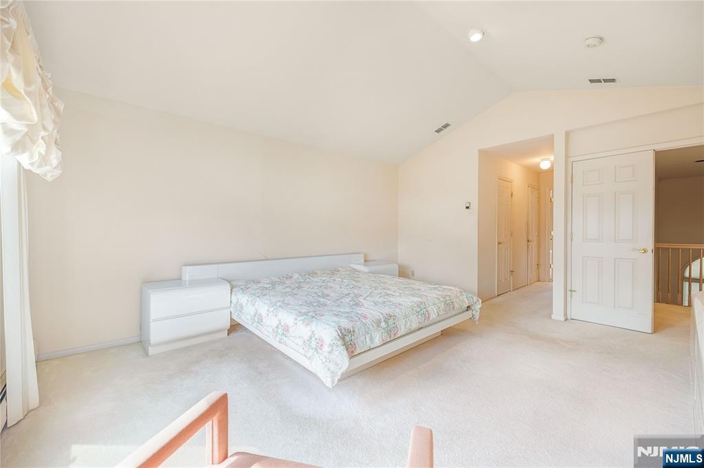 856 Hemlock Court, Unit T175 Norwood, NJ 07648 - Photo 22 of 37