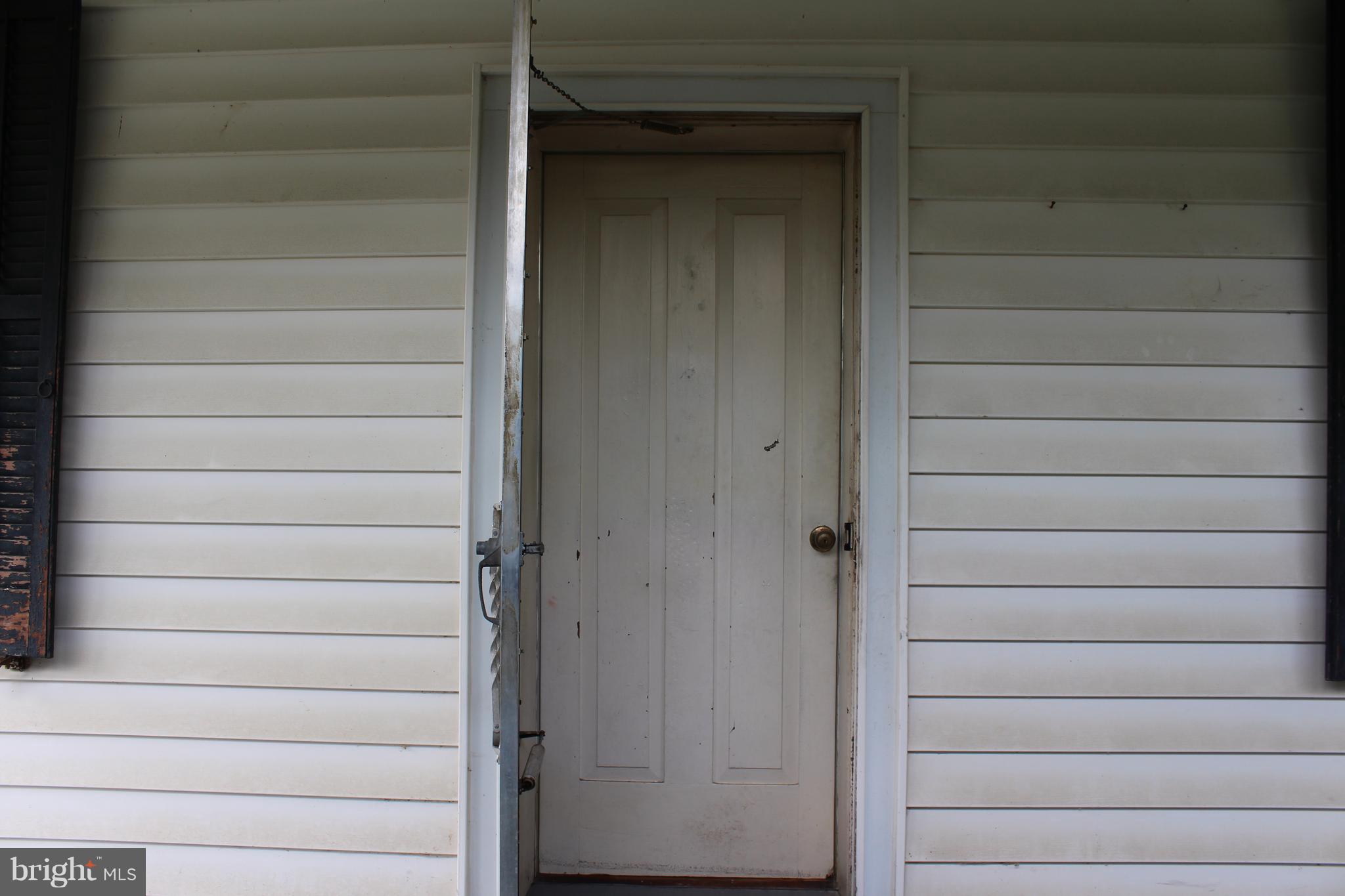 997 Bishop Meade Road Boyce, VA 22620 - Photo 2 of 15 Exterior (General)